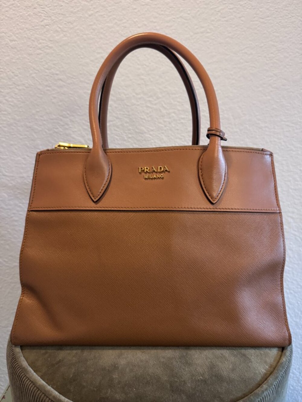 Prada Saffiano Leather Brown Tan Satchel Tote Crossbody Bag - Picture 2 of 14